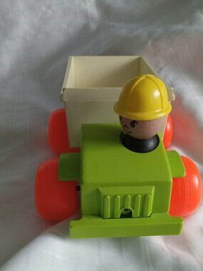 Vintage Fisher Price Jiffy Dump Truck without the original pump